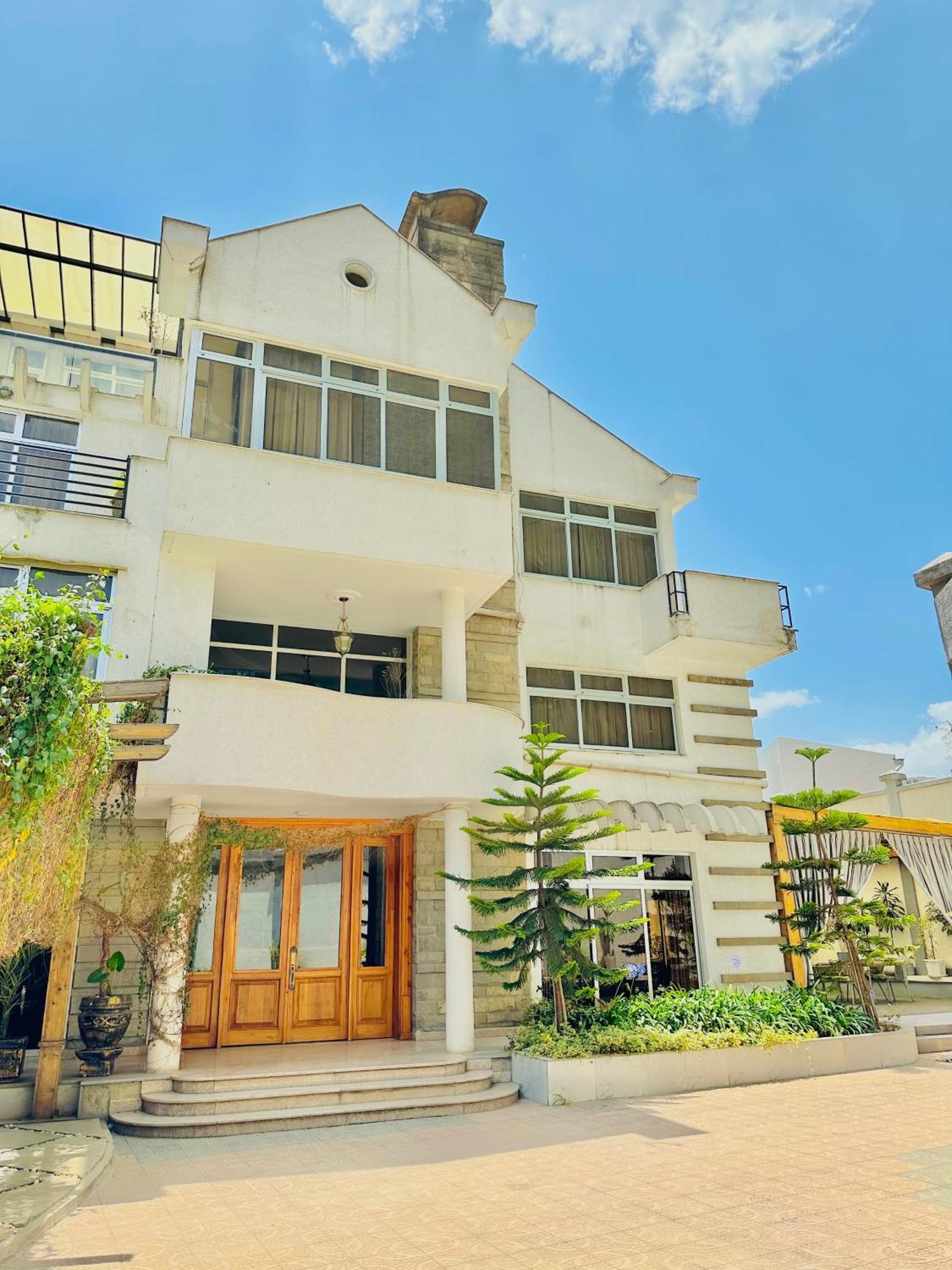 Bed and Breakfast Social House Adís Abeba Exterior foto